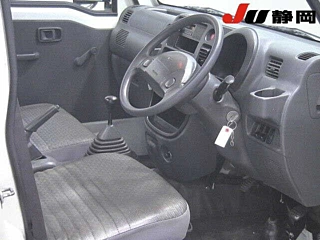 DAIHATSU HIJET TRUCK 2011