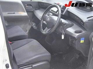 HONDA FREED 2009