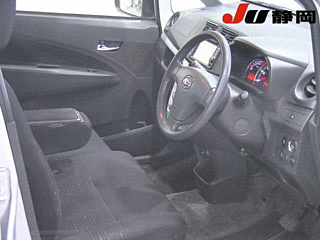 DAIHATSU MOVE 2014