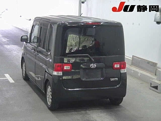 DAIHATSU TANTO 2008