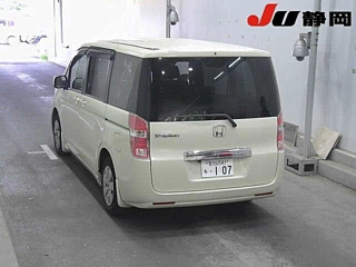 HONDA STEP WAGON 2011