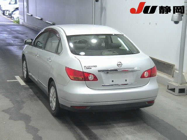 NISSAN SYLPHY 2012