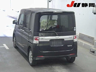 DAIHATSU TANTO 2008