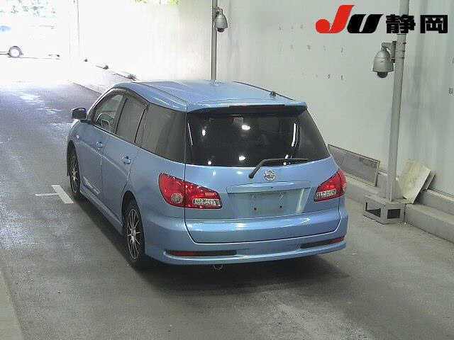 NISSAN WINGROAD 2010