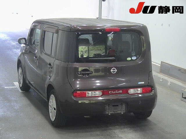 NISSAN CUBE 2010
