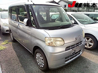 DAIHATSU TANTO 2010