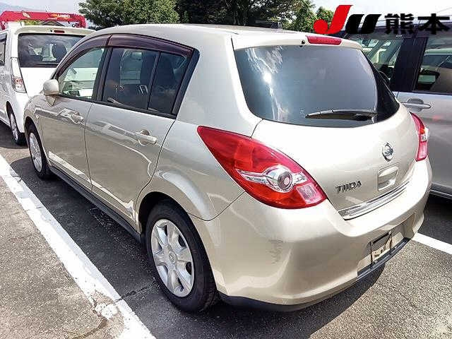 NISSAN TIIDA 2008