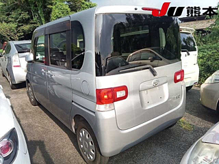 DAIHATSU TANTO 2010