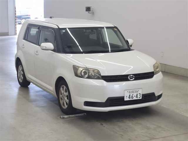 TOYOTA COROLLA RUMION 2010