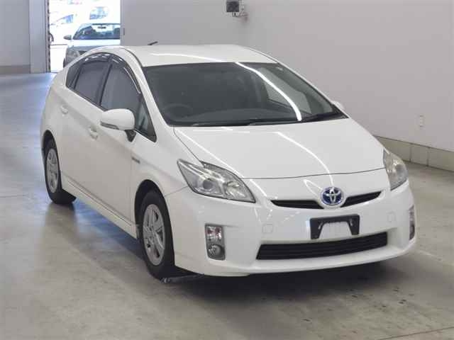 TOYOTA PRIUS 2010