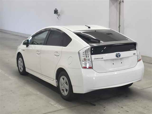 TOYOTA PRIUS 2010