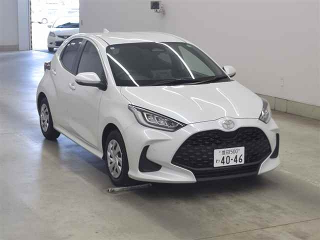 TOYOTA YARIS 2024