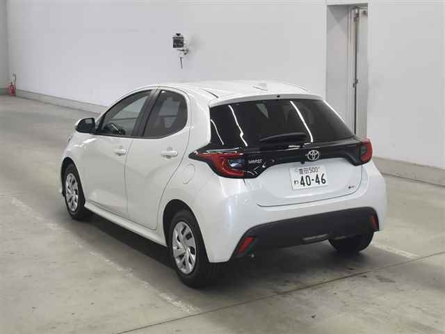 TOYOTA YARIS 2024