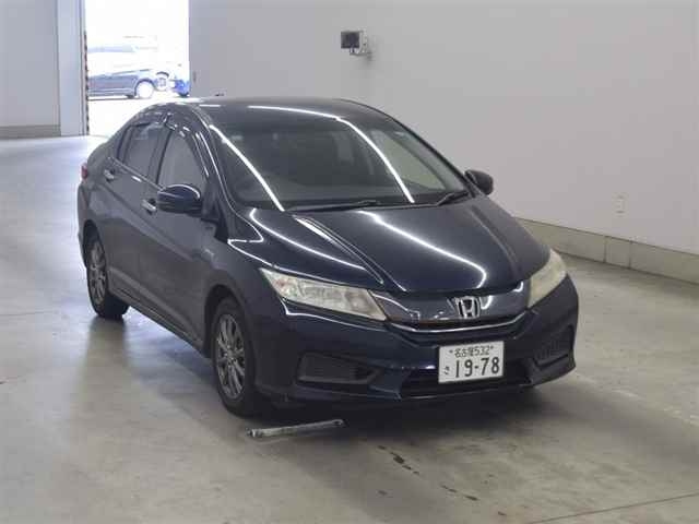 HONDA GRACE 2016