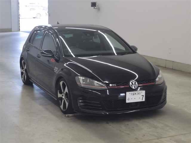 VOLKSWAGEN GOLF 2015