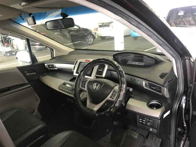 HONDA FREED 2015