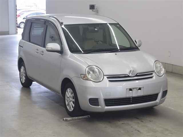 TOYOTA SIENTA 2008
