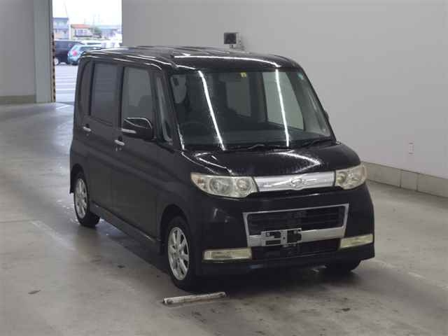 DAIHATSU TANTO 2008