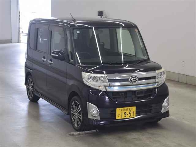 DAIHATSU TANTO 2014