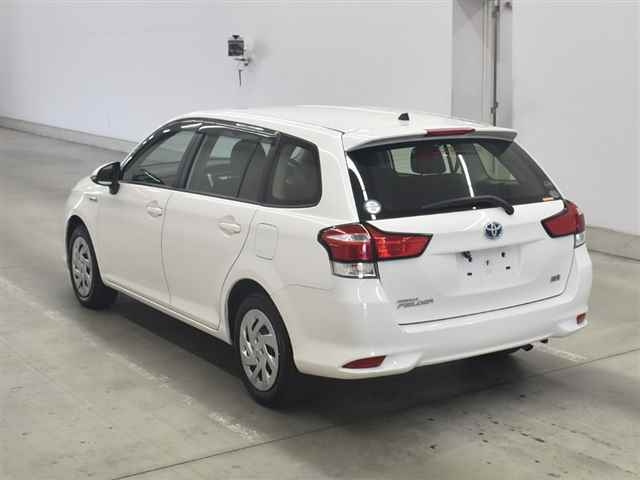 TOYOTA COROLLA FIELDER 2018