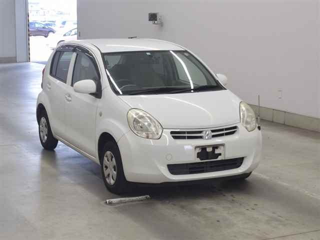 TOYOTA PASSO 2010