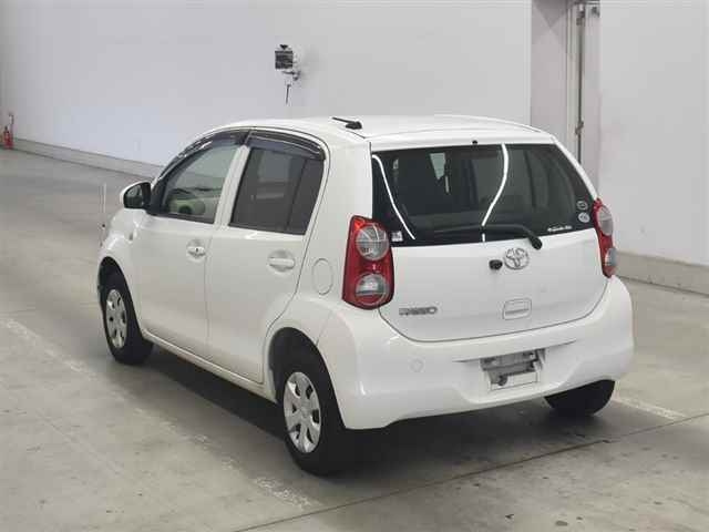 TOYOTA PASSO 2010