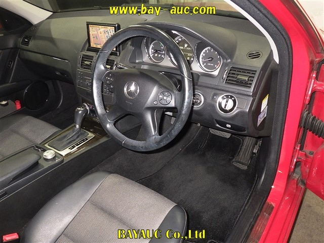 MERCEDES BENZ C CLASS 2010