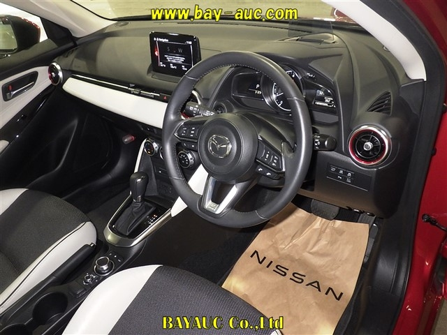 MAZDA DEMIO 2018