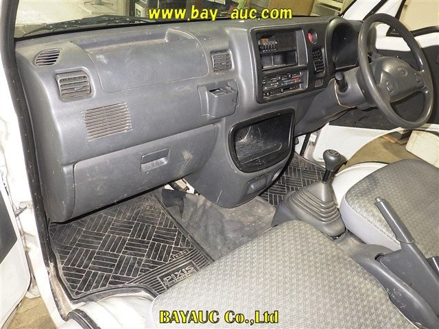 TOYOTA PIXIS TRUCK 2012