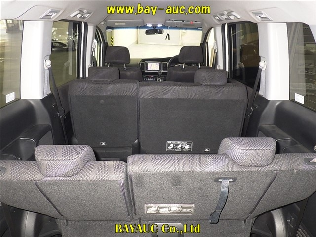 HONDA STEP WAGON 2010