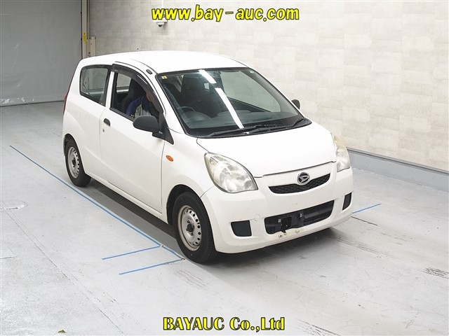 DAIHATSU MIRA 2017