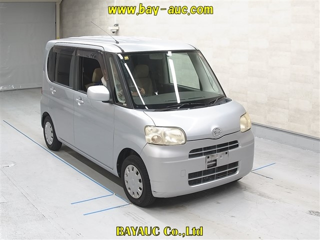 DAIHATSU TANTO 2008