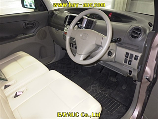 DAIHATSU TANTO 2012