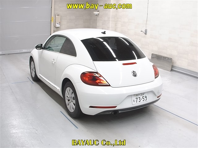 VOLKSWAGEN THE BEETLE 2017