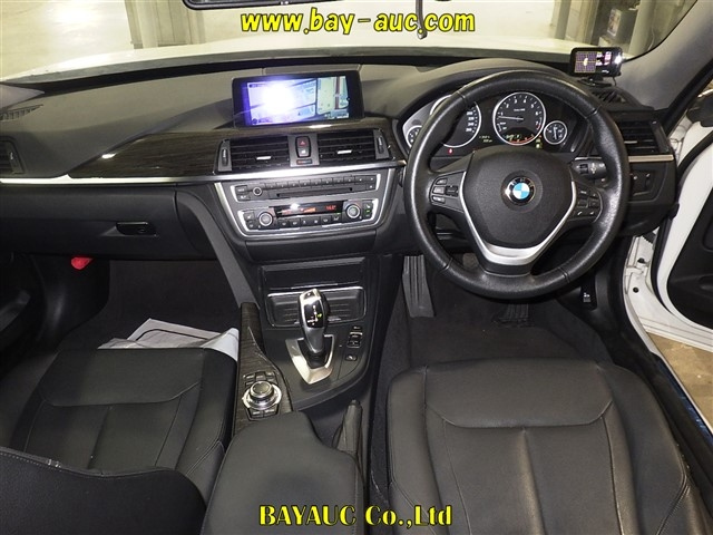 BMW 3 SERIES 2013
