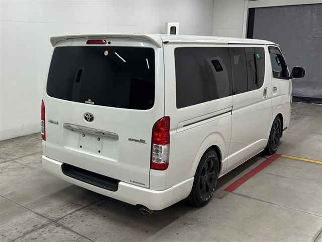 TOYOTA REGIUS ACE VAN 2012