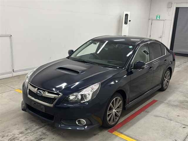 SUBARU LEGACY B4 2013