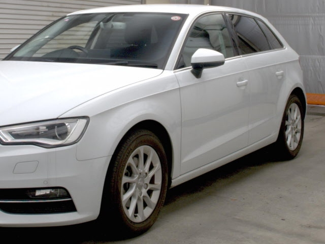 AUDI A3 2016