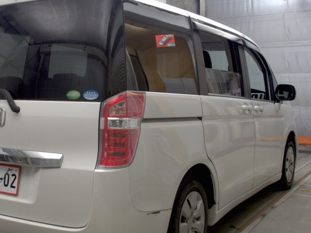 HONDA STEP WAGON 2014