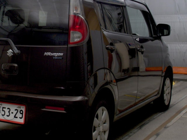 SUZUKI MRWAGON 2013