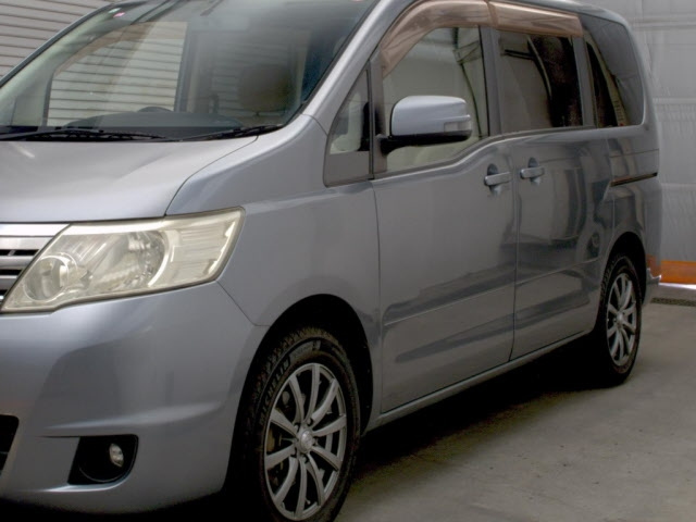 NISSAN SERENA 2008