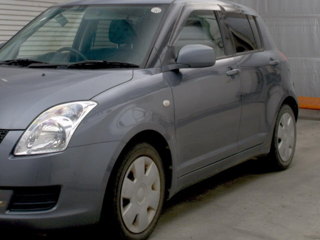 SUZUKI SWIFT 2010