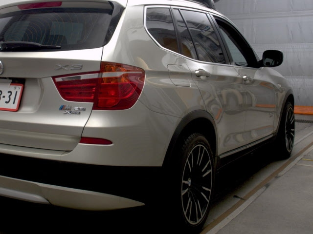 BMW X3 2011