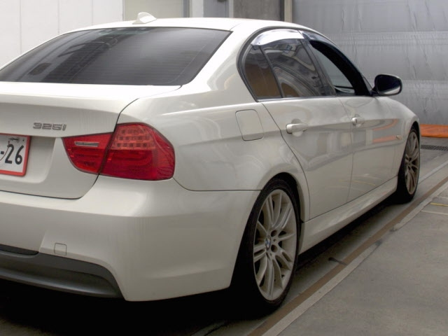 BMW 3 SERIES 2009