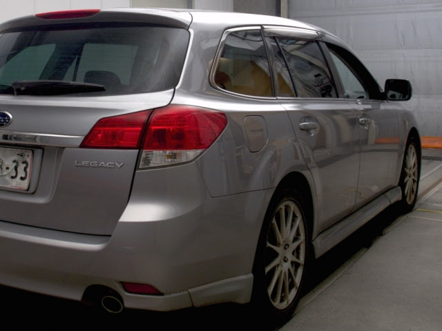 SUBARU LEGACY 2010