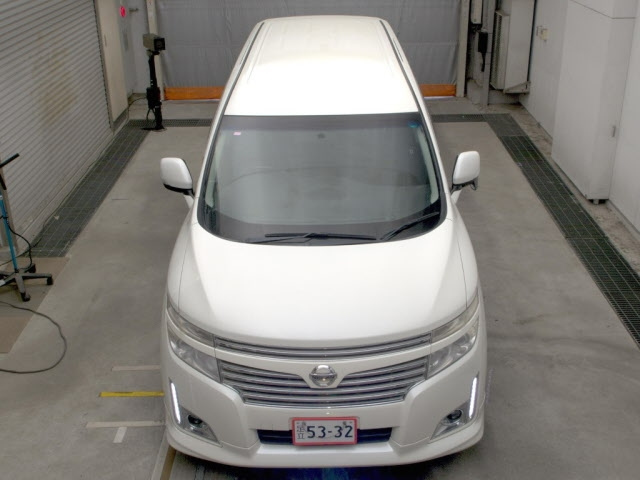 NISSAN ELGRAND 2013