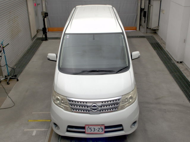 NISSAN SERENA 2010