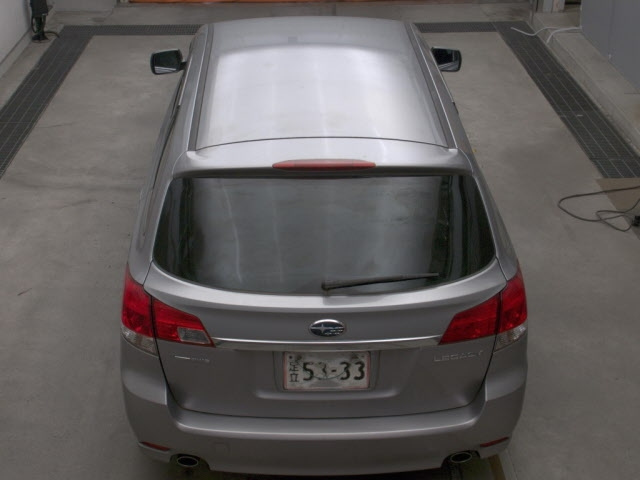 SUBARU LEGACY 2010