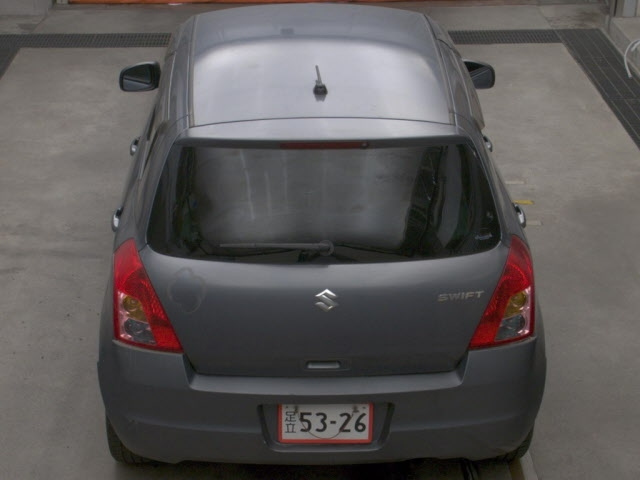 SUZUKI SWIFT 2010
