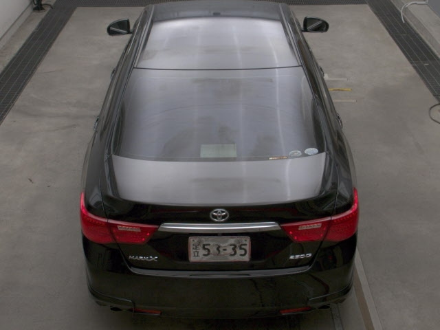 TOYOTA MARK X 2010